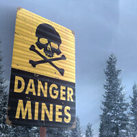 Достижение Everyone Is A Minesweeper в игре Serious Sam: Siberian Mayhem для Windows 10