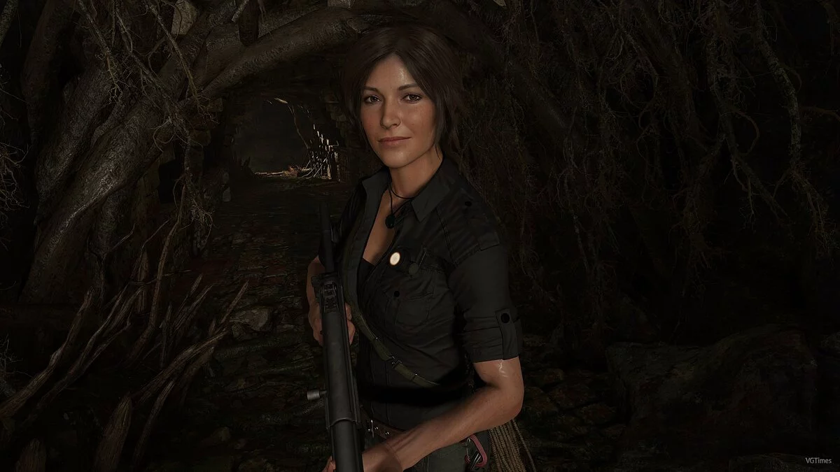 Shadow of the Tomb Raider — Костюм с чёрной рубашкой (Outfit Mod) [1.0]