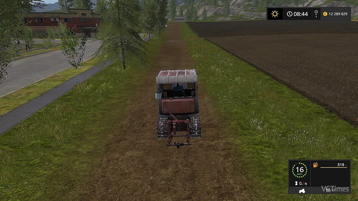 Farming Simulator 17 — T-4
