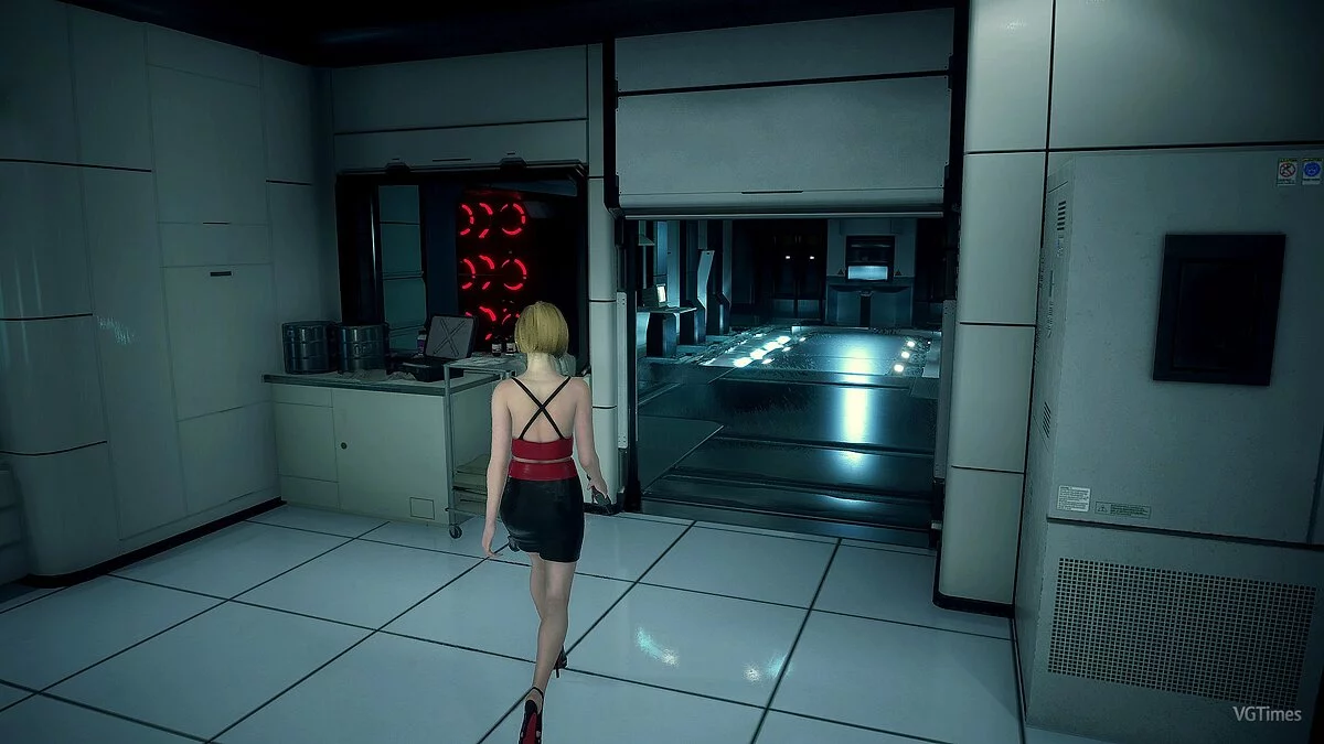 Resident Evil 2 — Клэр в костюме Чёрной Вдовы