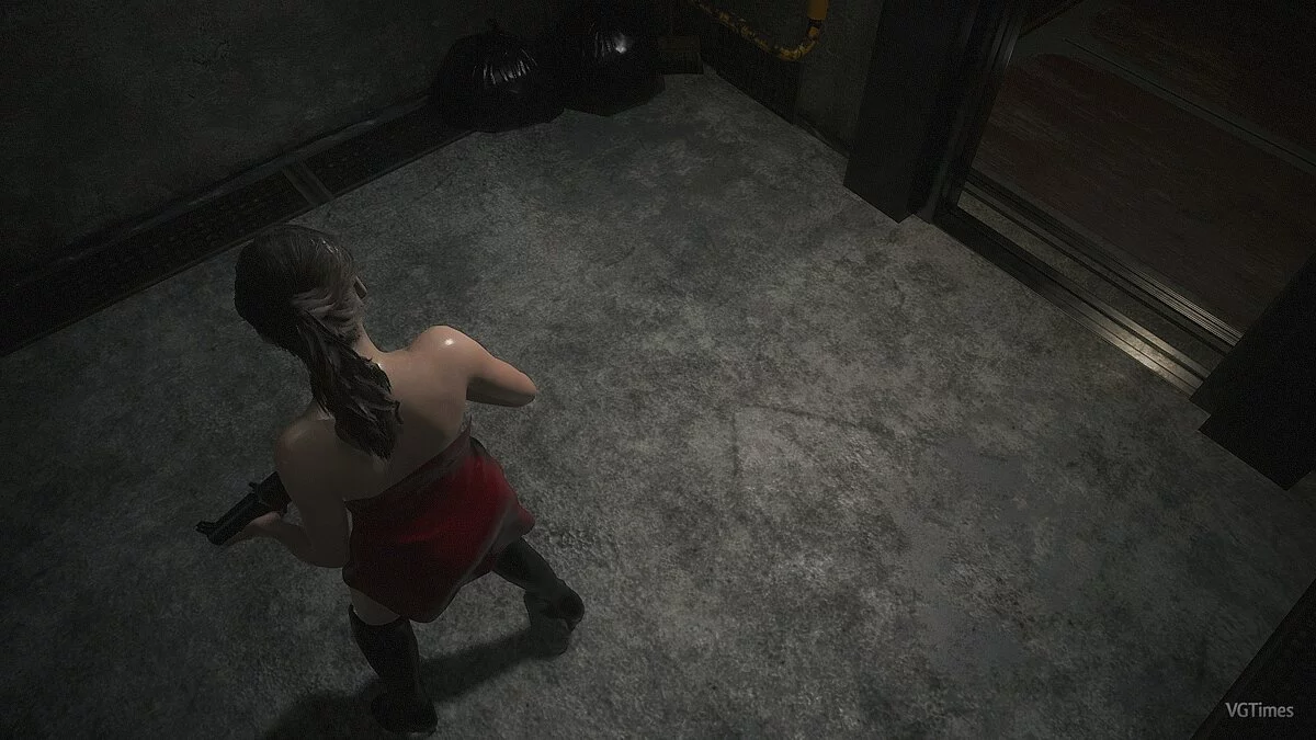Resident Evil 2 — Красное платье для Клэр