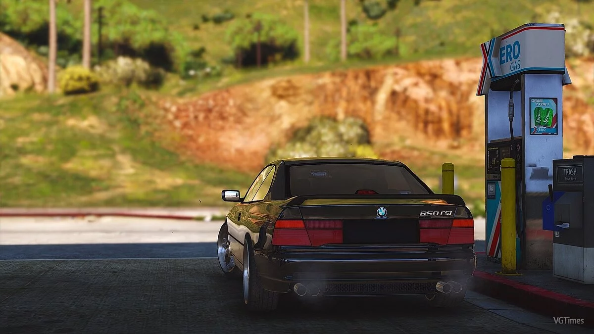 GTA 5 — BMW 850 CSi e31 1995 v2.1