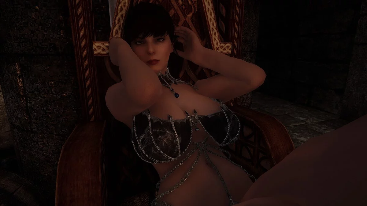 The Elder Scrolls 5: Skyrim Legendary Edition — Компаньон Вампирелла 