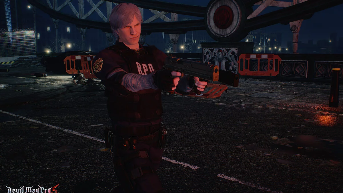 Devil May Cry 5 — Данте в форме Raccoon Police Department