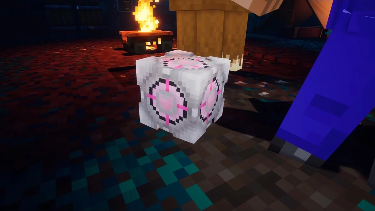 Minecraft Dungeons — Компаньон куб