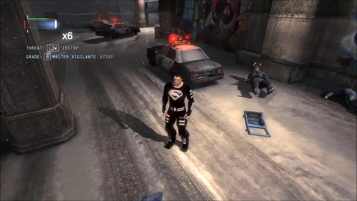 Batman: Arkham Origins — Супермен в черном костюме