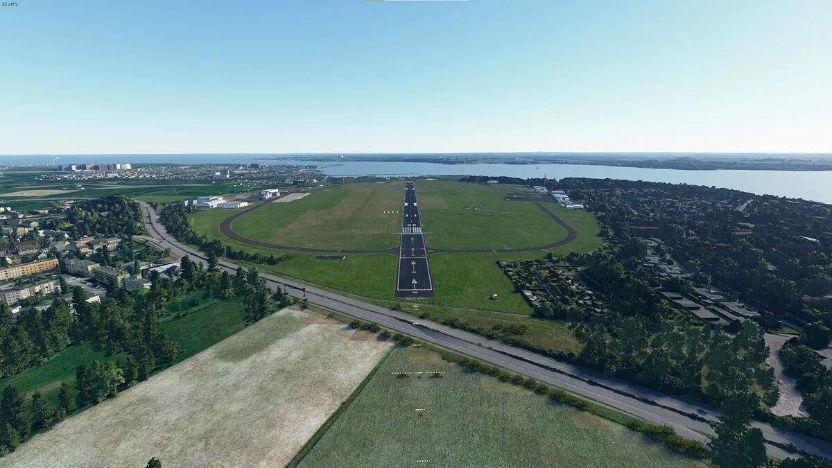 Microsoft Flight Simulator — Аэропорт в Киль-Хольтенау