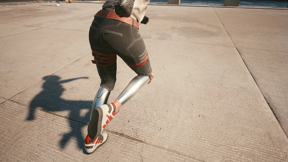 Cyberpunk 2077 — Укороченные женские джинсы