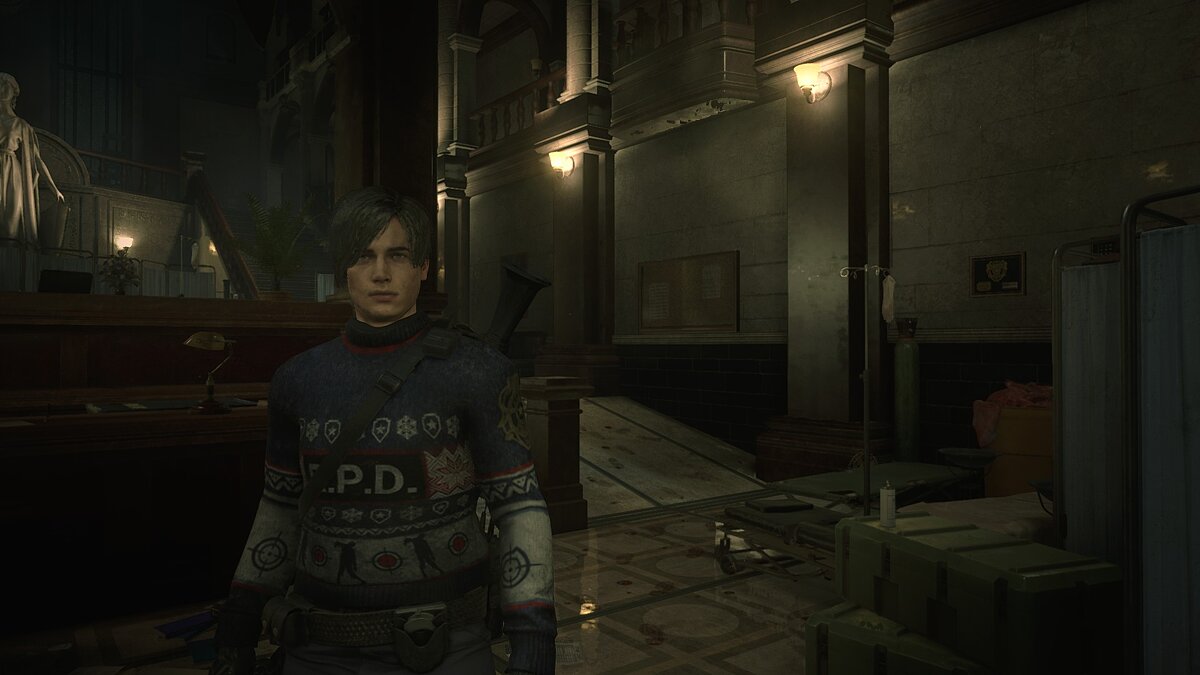 Resident Evil 2 — Рождественский свитер Леона