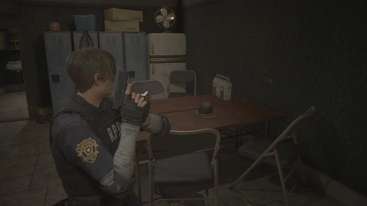 Resident Evil 2 — Glock вместо Samurai Edge (версия без RTX)