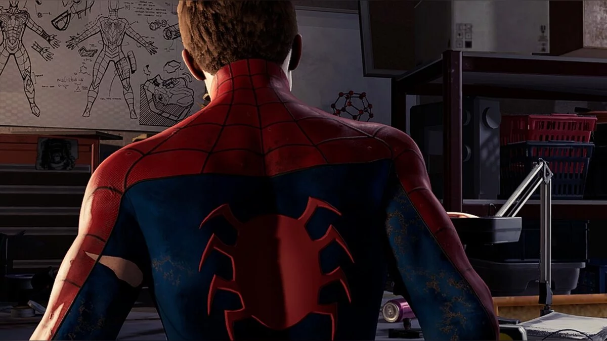 Marvel's Spider-Man Remastered — Классический поврежденный костюм