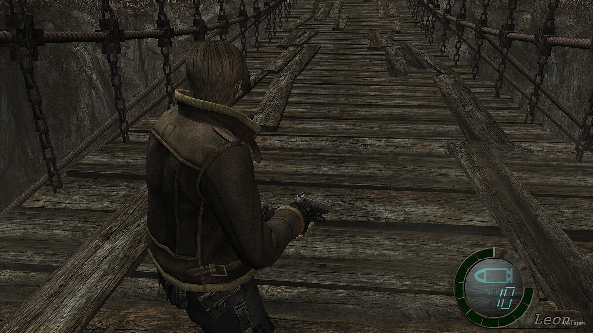 Resident Evil 4 (2005) — Анимация опущенного оружия