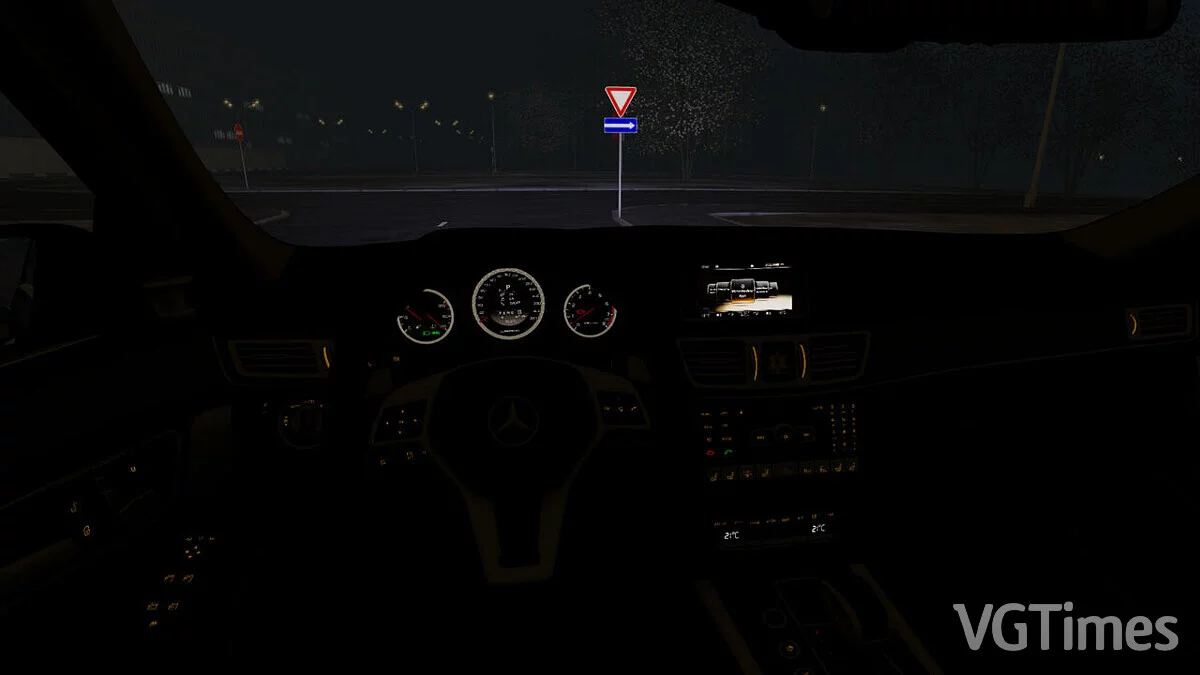 City Car Driving — Mercedes-Benz E63 AMG W212 2015