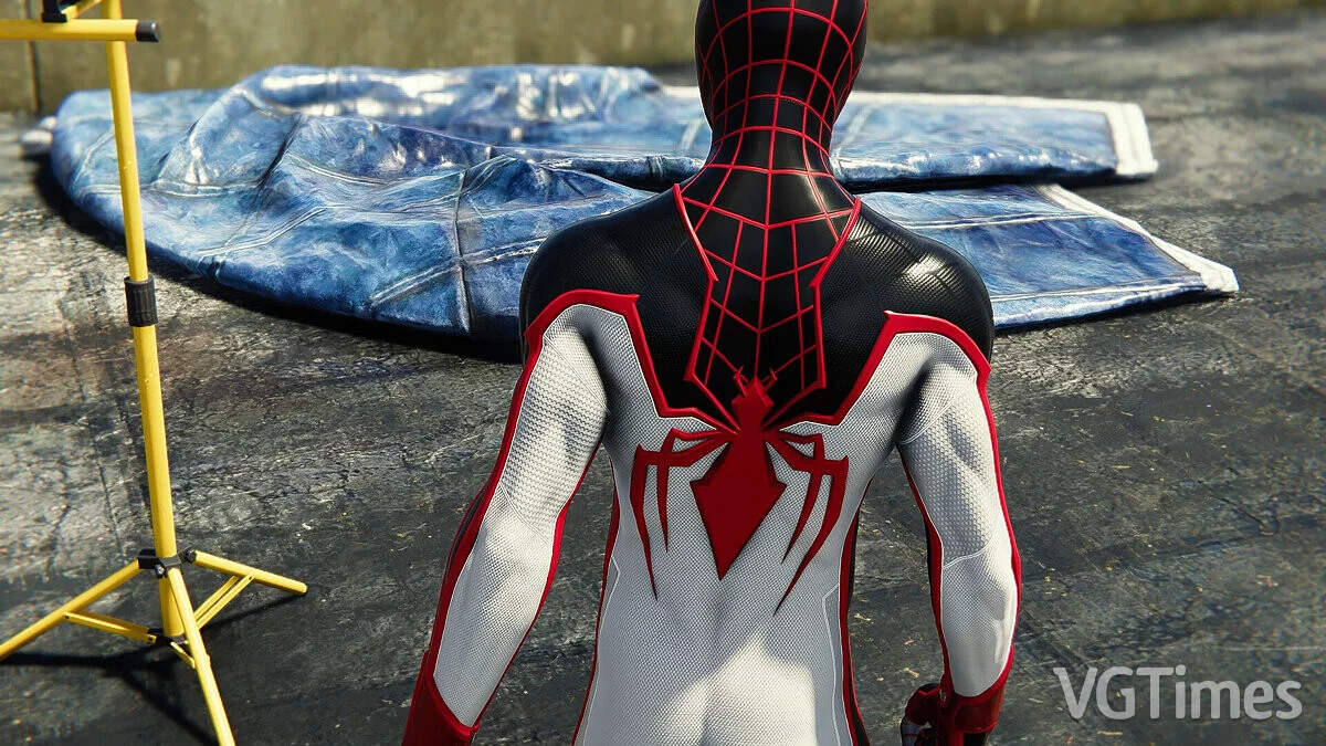 Marvel&#039;s Spider-Man Remastered — Трековый костюм Майлза