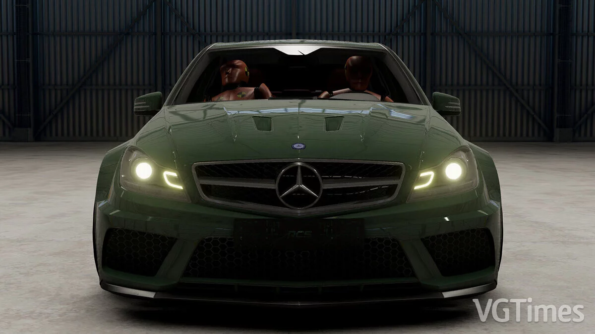 BeamNG.drive — Mercedes-Benz C63 W204