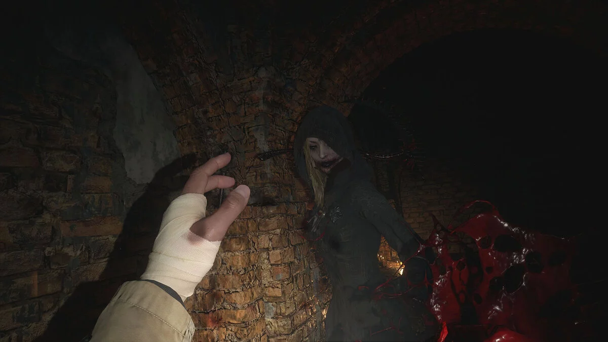 Resident Evil Village Gold Edition — Коса для дочерей