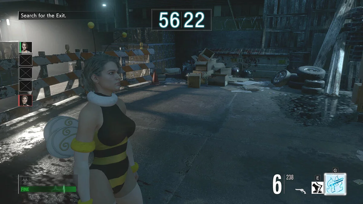 Resident Evil: Resistance — Джилл в костюме пчелы