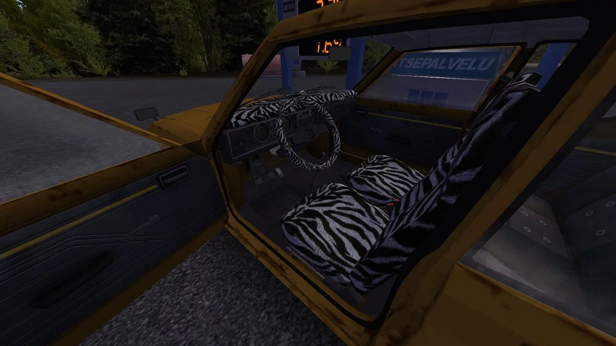 My Summer Car — Жёлтая Сатсума с постера игры