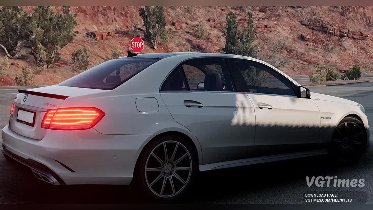 BeamNG.drive — Mercedes-Benz E-Class W212