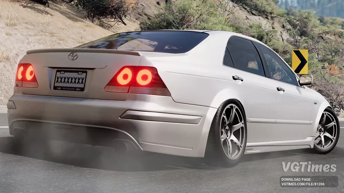 BeamNG.drive — Toyota Crown GRS180