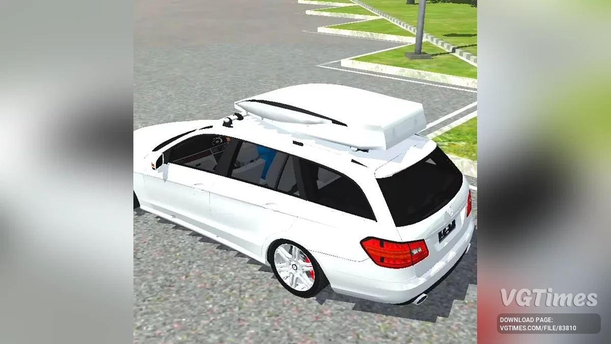 Bus Simulator Indonesia — Mercedes-Benz E300 Estate RoofBox