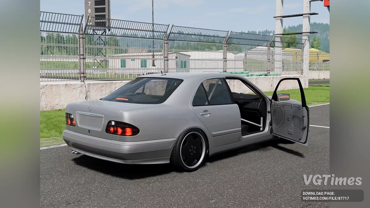 BeamNG.drive — Mercedes W210/S210 v1.1 (0.37.x)