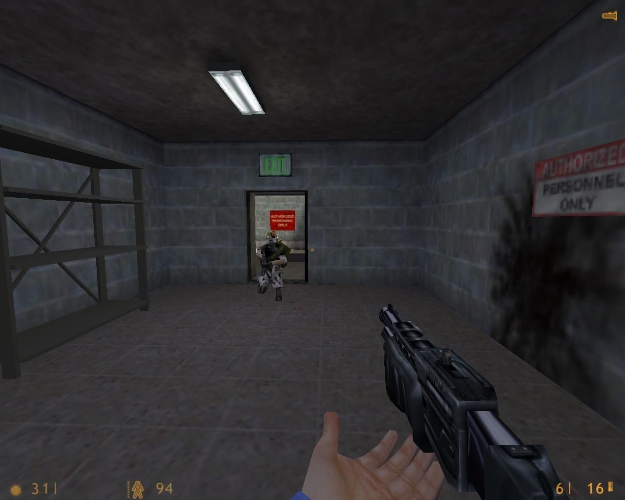 Half life дополнения. Half-Life: Blue Shift. Half-Life 2001. Half-Life: Blue Shift Скриншоты. Half-Life Blue Shift обложка.