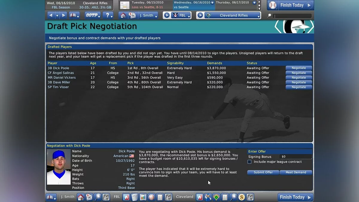 Скриншоты из Out of the Park Baseball 11