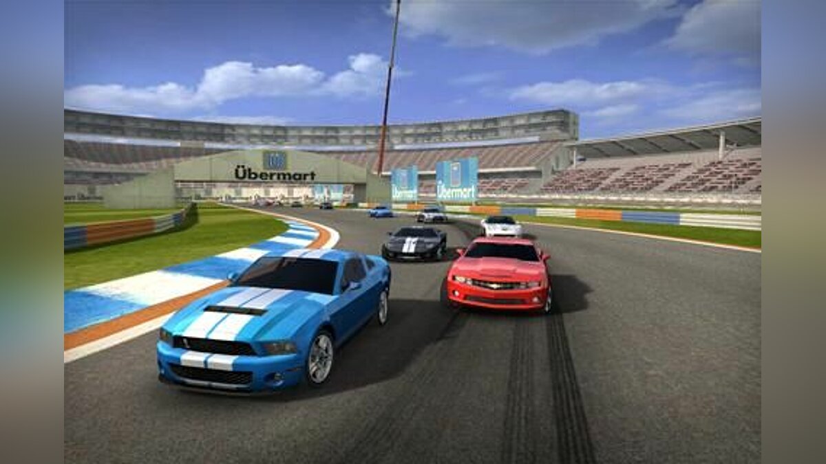 Синие гонки игра. Real Racing 2 Jaguar. Real Racing 2 IOS. Реал рейсинг игра. Реал рейсинг 2 на андроид.
