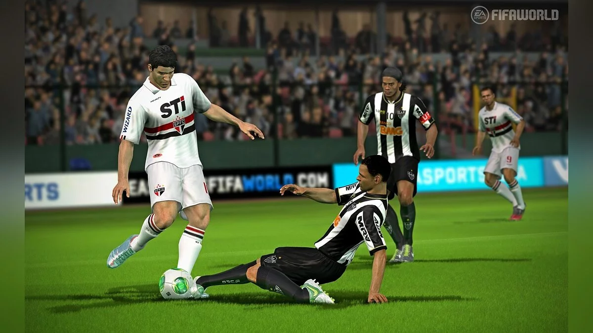 Скриншоты из EA SPORTS FIFA World