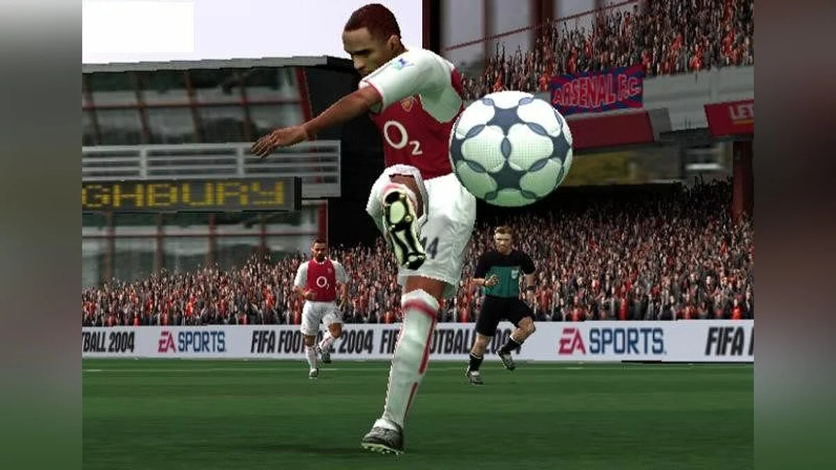 Скриншоты из FIFA Soccer 2004