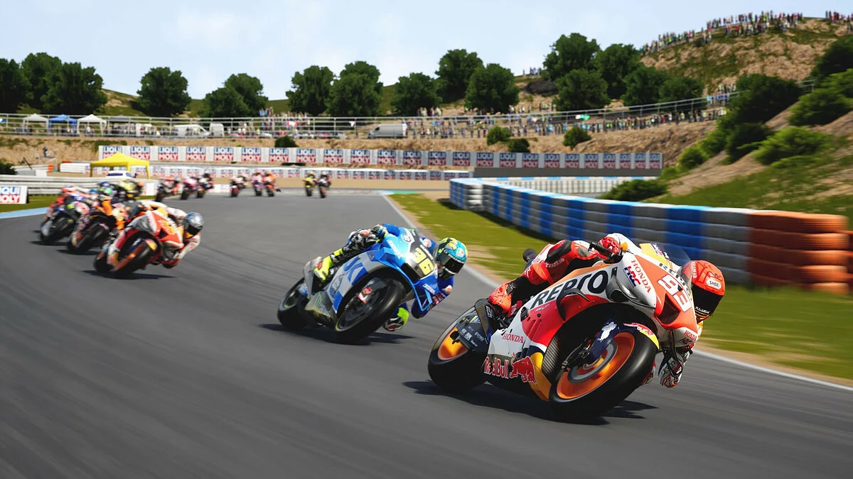 Скриншоты из MotoGP 22