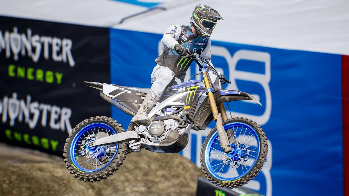 Скриншоты из Monster Energy Supercross - The Official Videogame 5