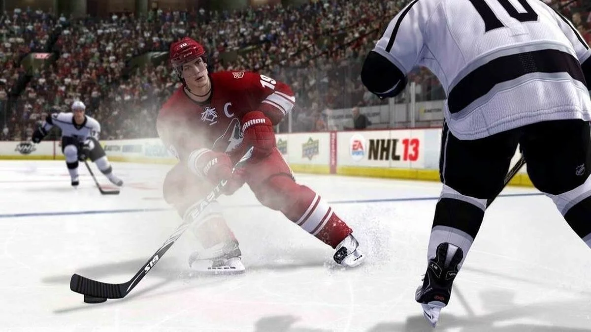 Скриншоты из NHL 13