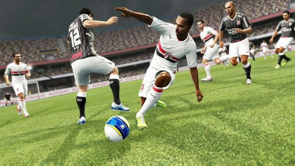 PES 13 не работает управление