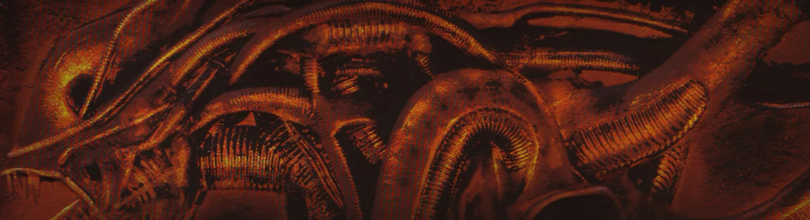 Купить Aliens versus Predator (1999) дешево, скидки до 90% 🏷️, сравнение цен в разных магазинах