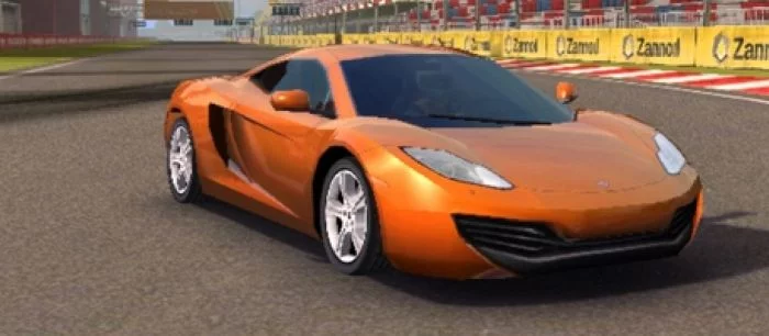 Теперь в Real Racing 2 HD можно играть с разрешением 1080p