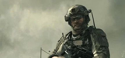 Modern Warfare 3 продолжает лидировать в британском чарте