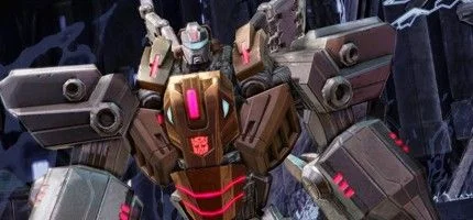 «Трансформеры: Падение Кибертрона» ушла в печать