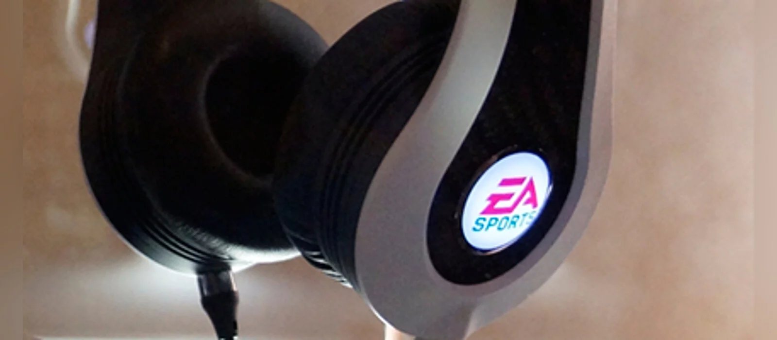 EA и Monster совместно создали игровые наушники