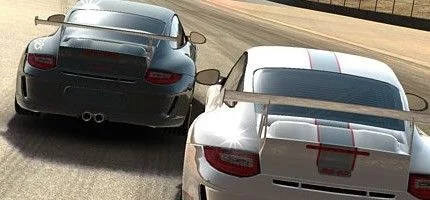 Real Racing 3 получила асинхронный многопользовательский режим
