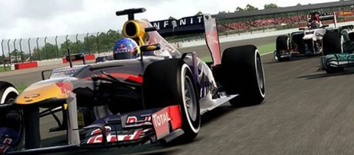 Предзаказать F1 2013 в Steam можно уже сейчас
