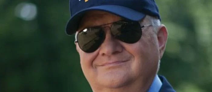 Ubisoft опечалена смертью Тома Клэнси и соболезнует его семье