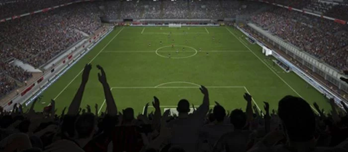 В FIFA 14 для PS4 и Xbox One будут улучшенные толпы болельщиков и углы камеры