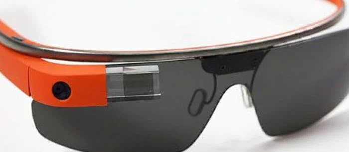 Очки Google Glass научились запускать игры