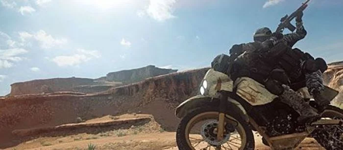 Игроки Battlefield 4 с помощью поезда растолкали всю бронетехнику на карте