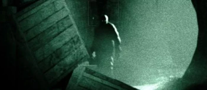 Outlast вышла на Xbox One