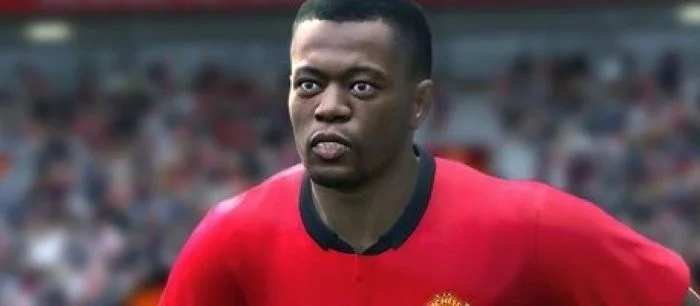 На новых скриншотах PES 2015 расположился ФК «Манчестер Юнайтед»
