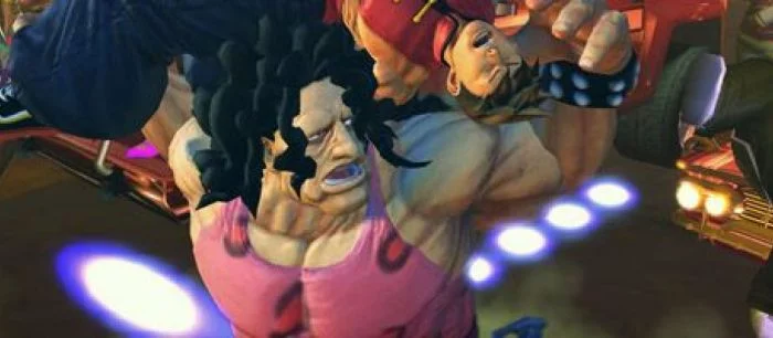 Сетевой код Ultra Street Fighter 4 пострадал по переезду игры в Steam. Capcom рекомендует использовать бета-версию клиента