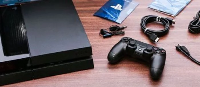 Sony предупредила о дефиците PS4 на время рождественских праздников